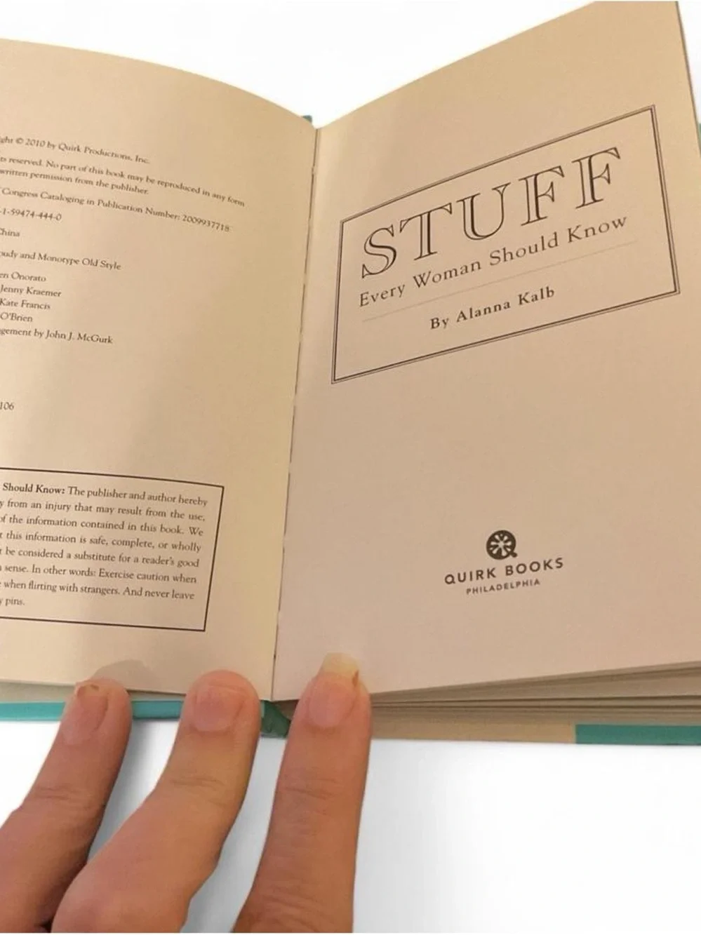 Mini Book -Stuff Ever Woman Should Know
